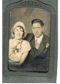 mom and dads wedding picture